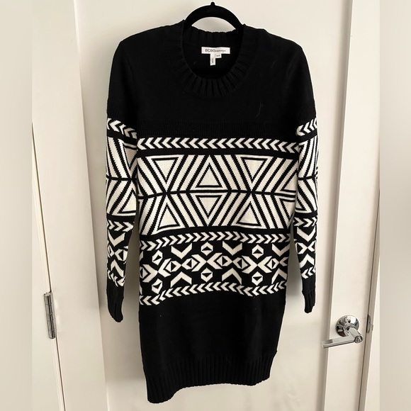 BCBGeneration Oversized Jacquard Sweater Dress - Picture 6 of 8